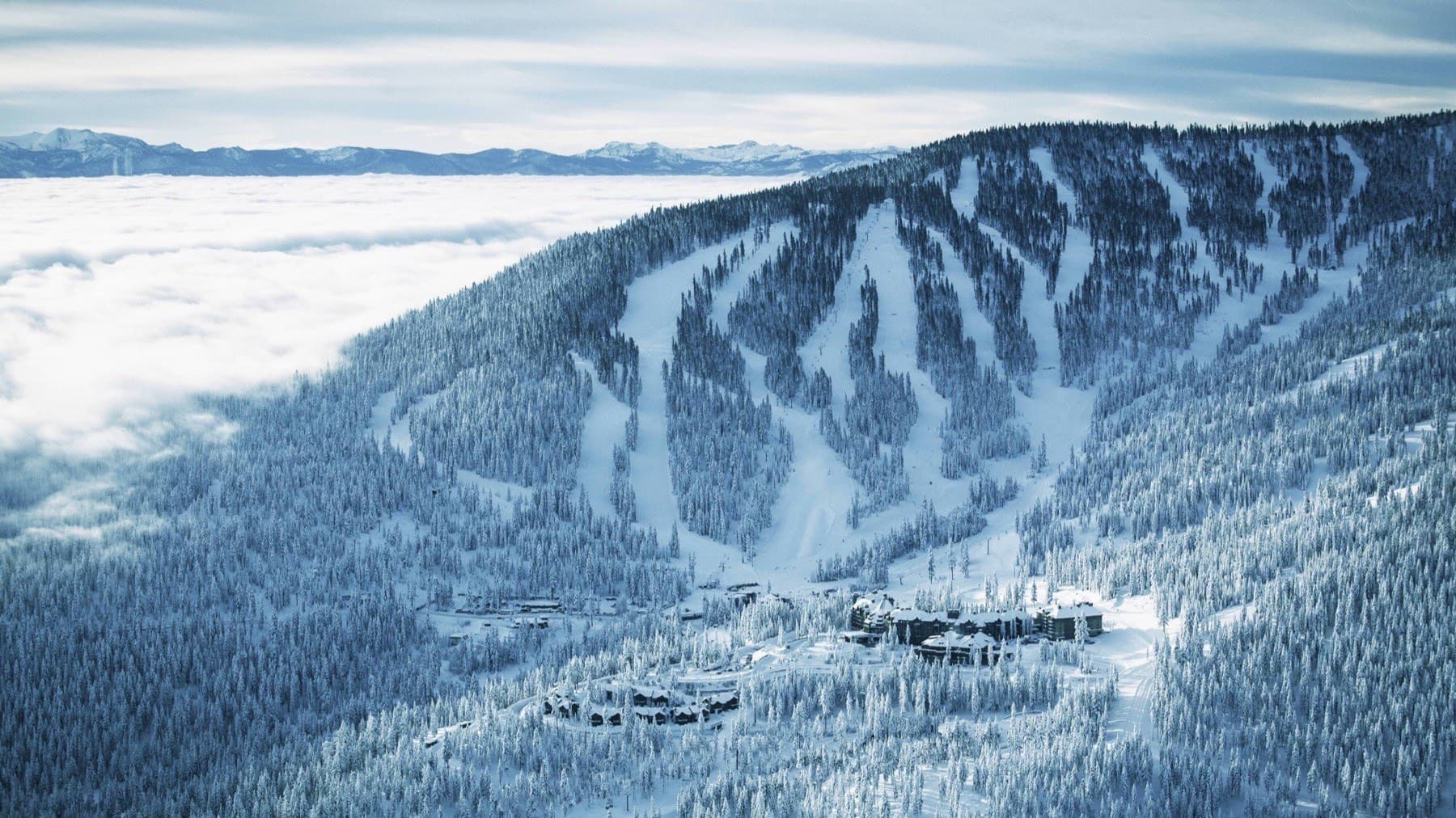 The Ritz-Carlton, Lake Tahoe, Lake Tahoe